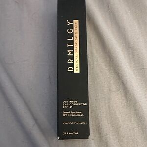 Luminous Eye Corrector SPF 41 - Fair